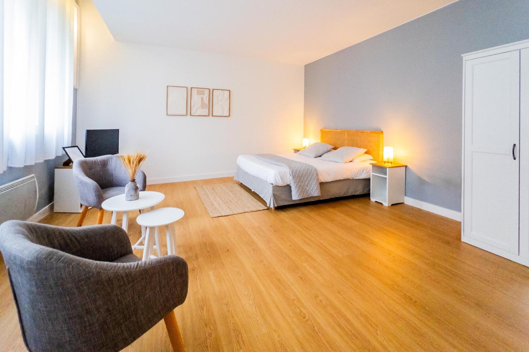 Hotel Joly Armentières エクステリア 写真
