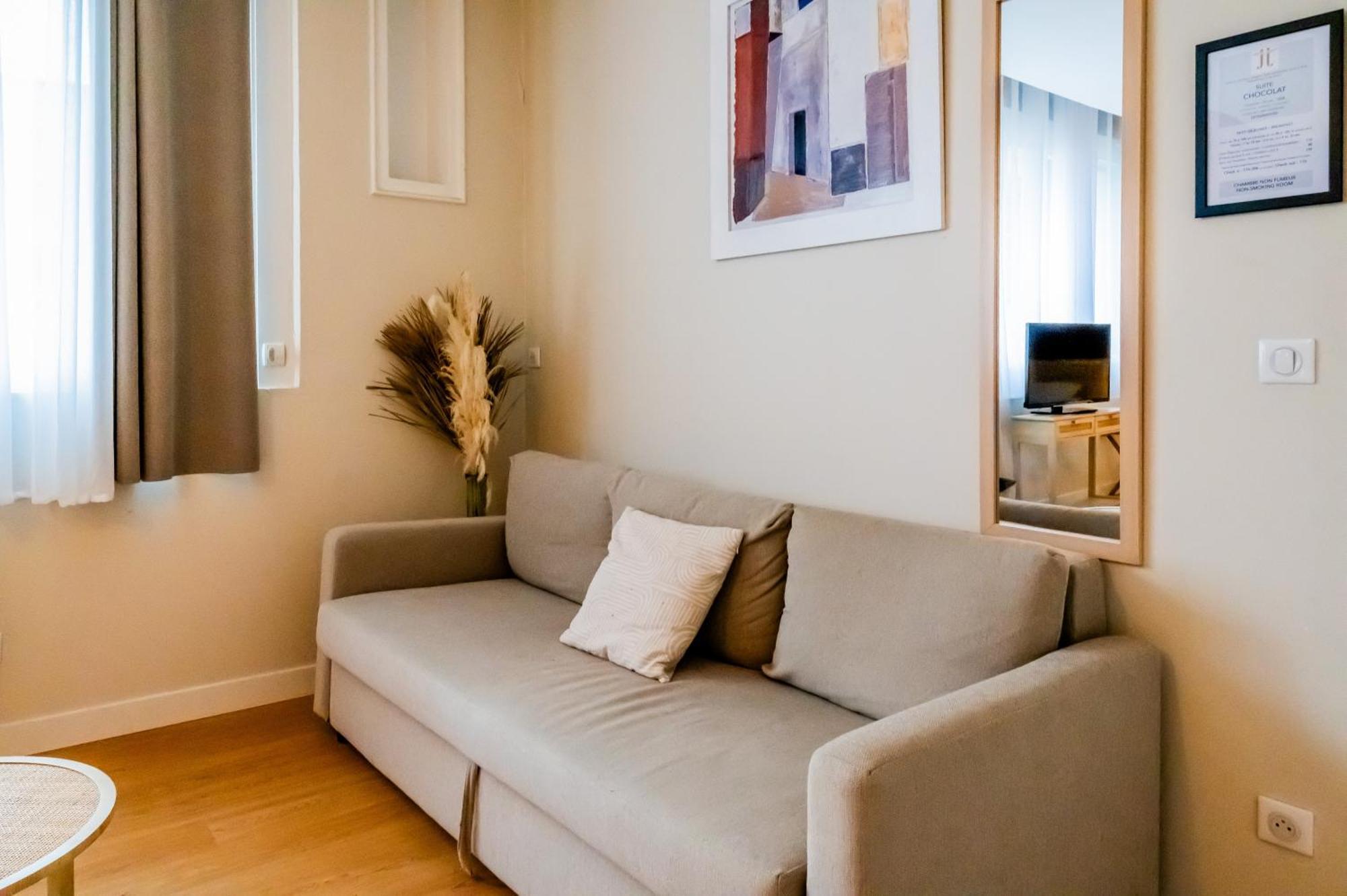 Hotel Joly Armentières エクステリア 写真