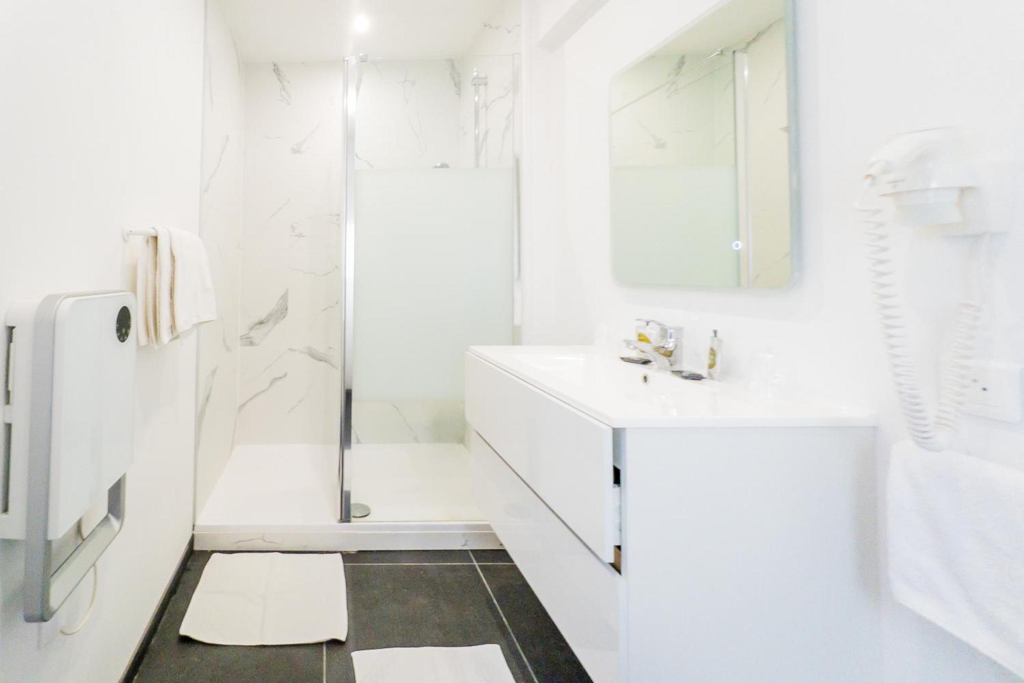 Hotel Joly Armentières エクステリア 写真