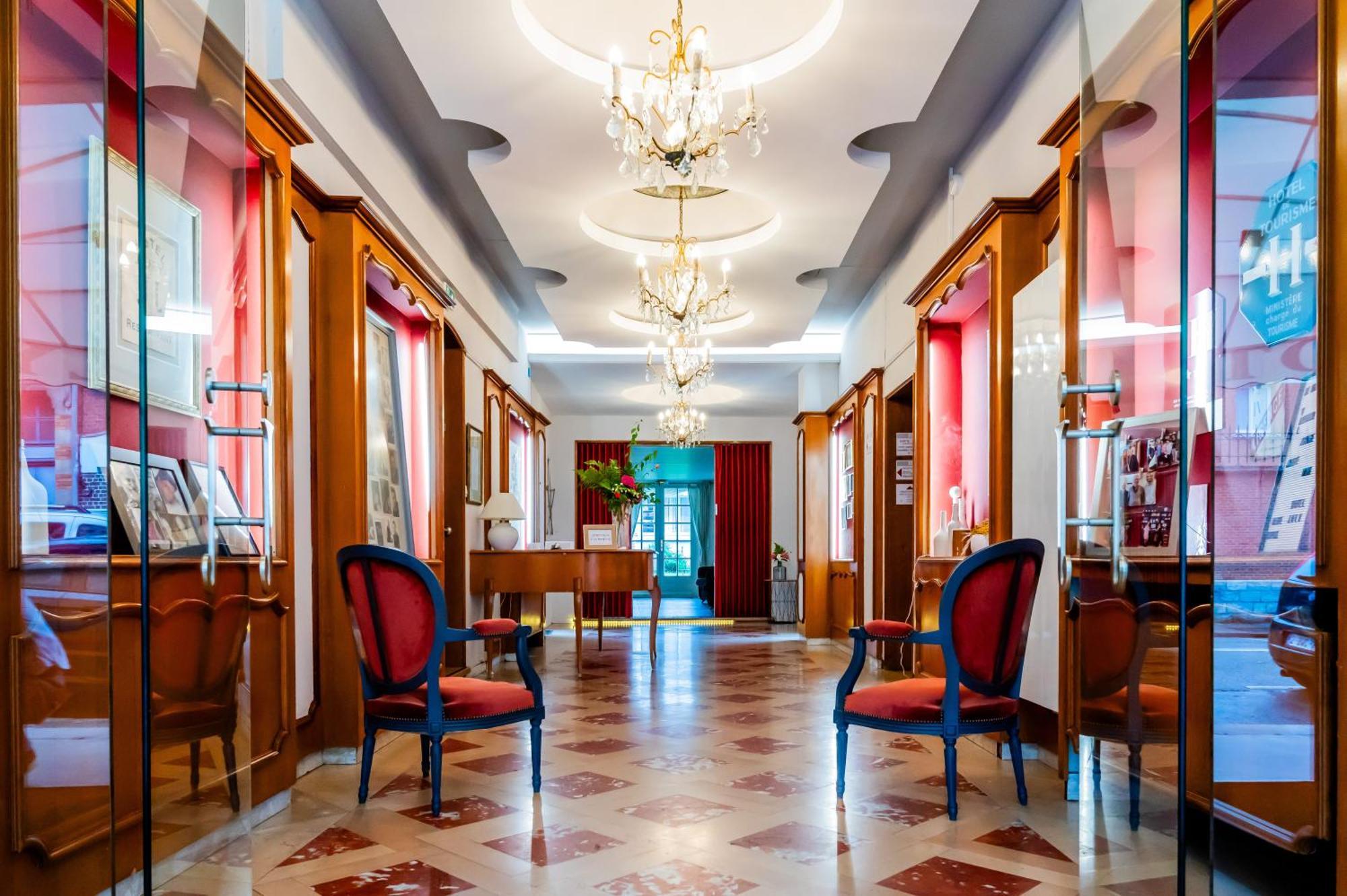 Hotel Joly Armentières エクステリア 写真